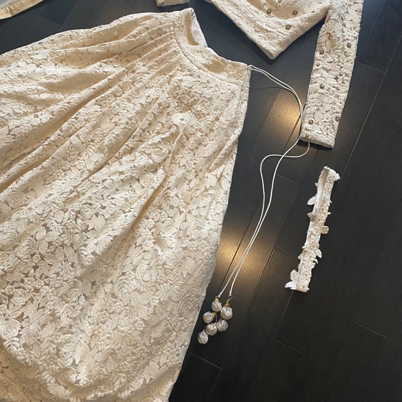 The Little Black Bow Lehenga - Top, Skirt, Waist Belt and Dupatta - Picture 8 of 17